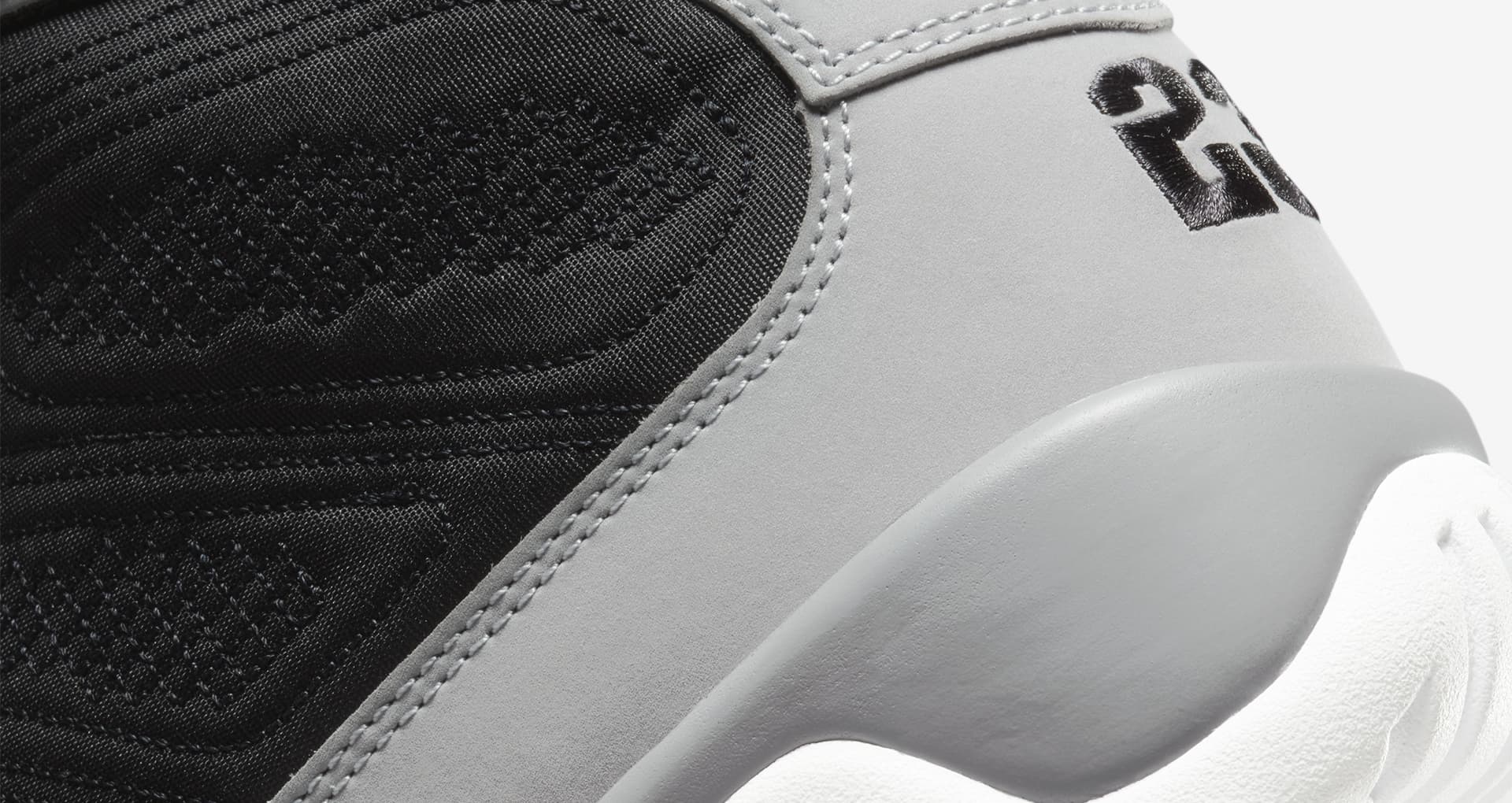black and grey nike air